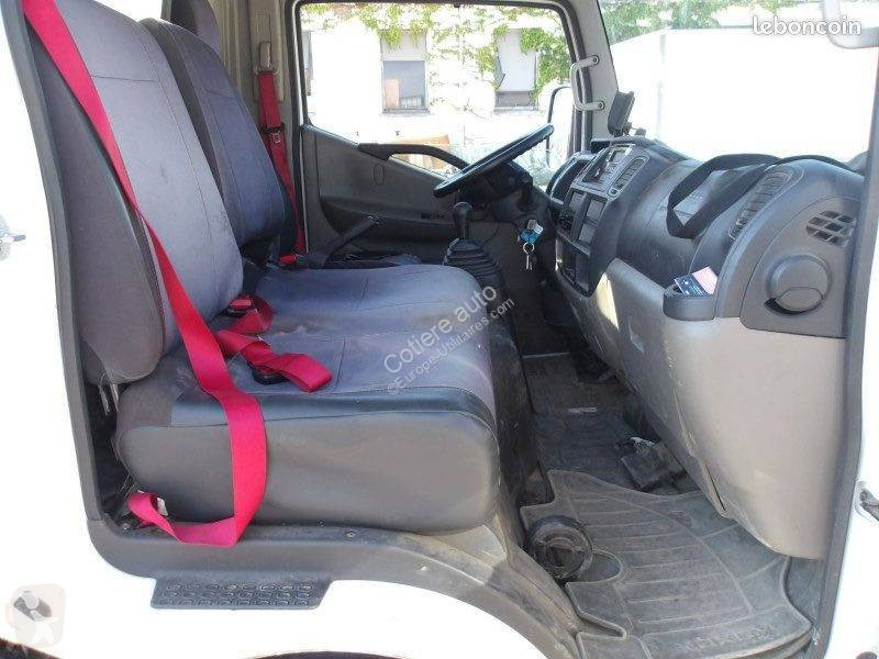 Véhicule utilitaire Renault 150.35