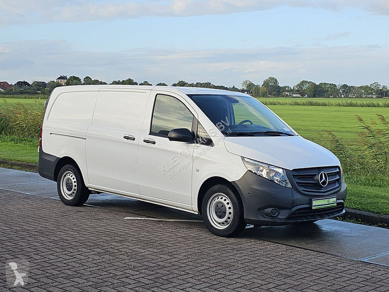 Véhicule utilitaire Mercedes 110 L2 Airco Euro6...