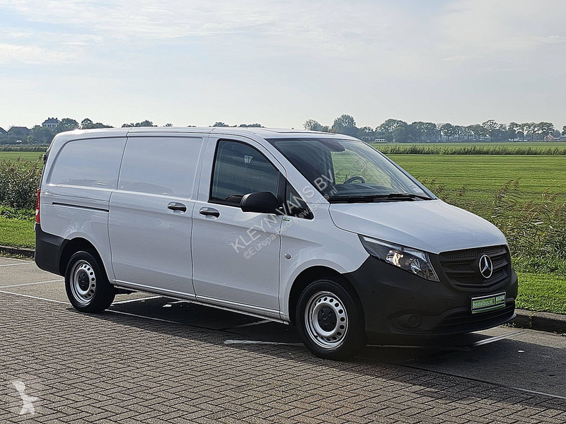 Véhicule utilitaire Mercedes 110 L2 Carplay...