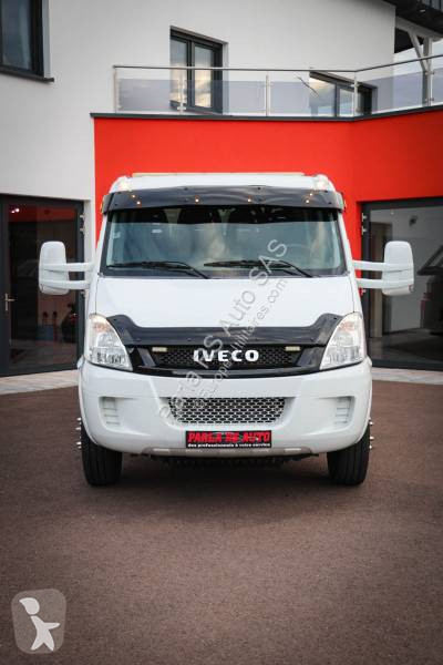 Véhicule utilitaire Iveco 70C17