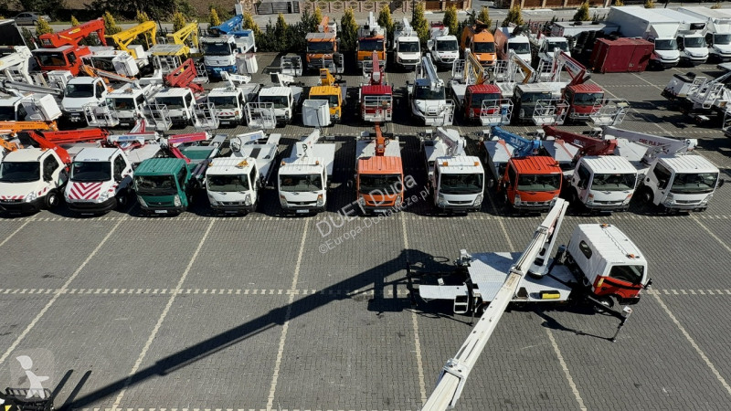 Véhicule utilitaire Nissan