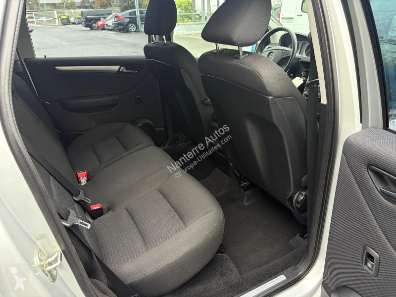 Véhicule utilitaire Mercedes CLASSE B 180 CDI...