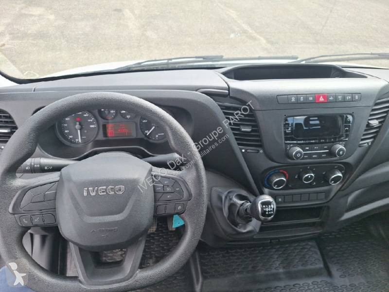 Véhicule utilitaire Iveco 35C16H EMP 4100