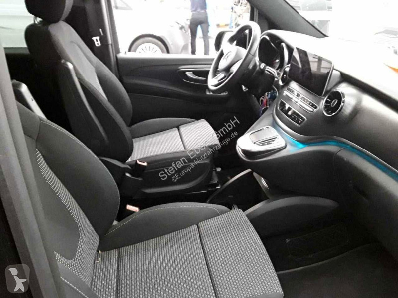 Véhicule utilitaire Mercedes V  d 4MATIC...