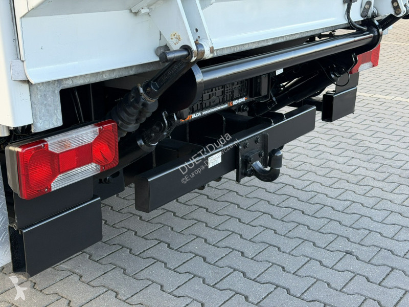 Véhicule utilitaire Iveco 70C18 V H