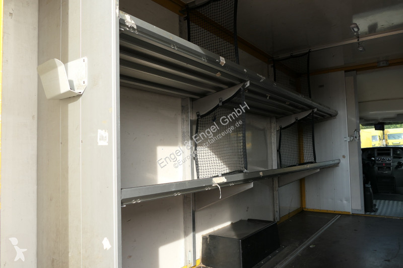 Iveco Daily 35 S11 C30C AUTOMATIK KAMERA Regale...