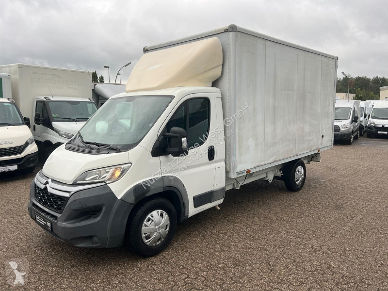 Véhicule utilitaire Citroën Maxi XXL...