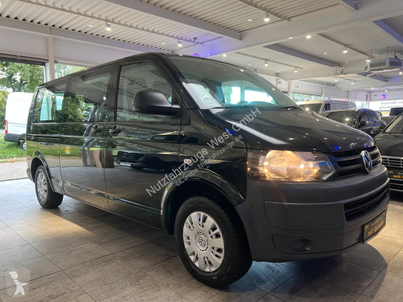 Véhicule utilitaire Volkswagen T5...