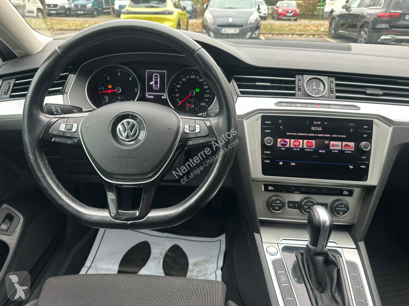 Véhicule utilitaire Volkswagen PASSAT 2.0 TDI...