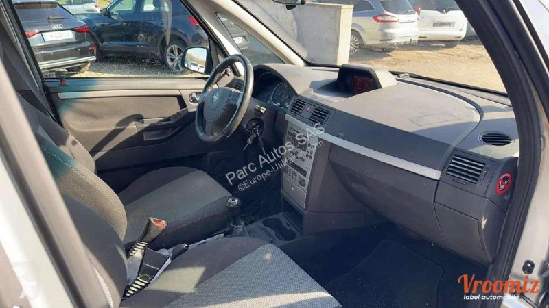 Véhicule utilitaire Opel