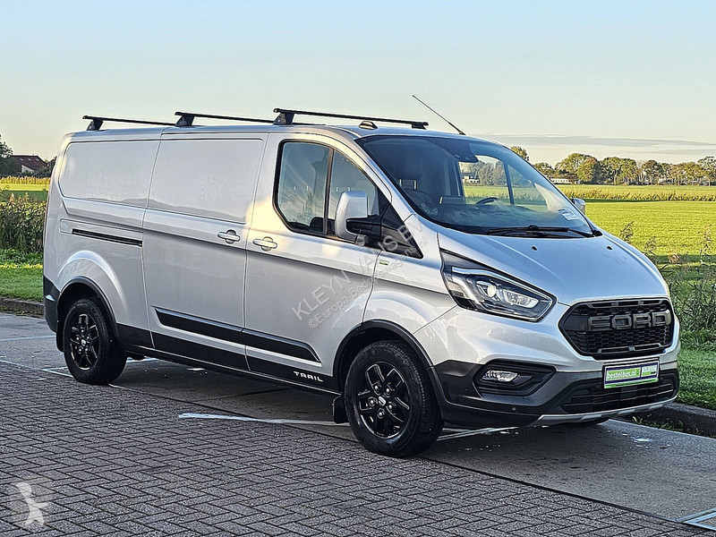 Véhicule utilitaire Ford 2.0 L2H1 TRAIL EDITION!