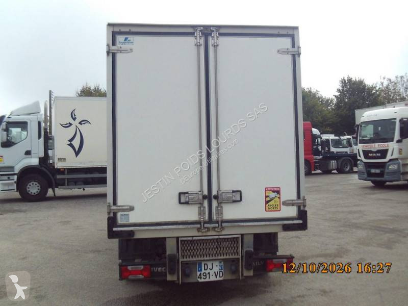 Véhicule utilitaire Iveco 35C15