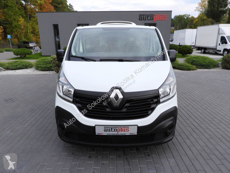 Véhicule utilitaire Renault  TRAFIC