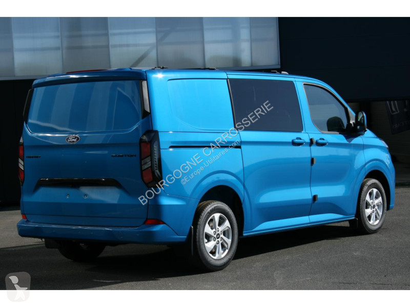 Užitkové vozidlo Ford TRANSIT CUSTOM 2.0...