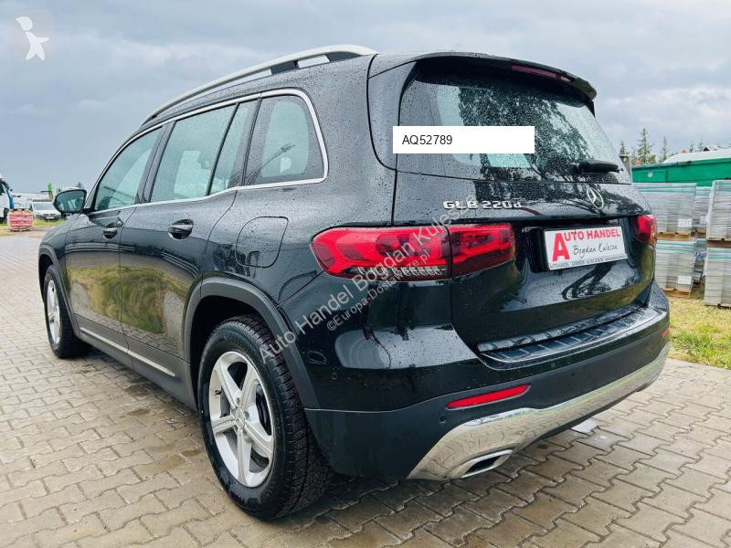 Véhicule utilitaire Mercedes GLB 200