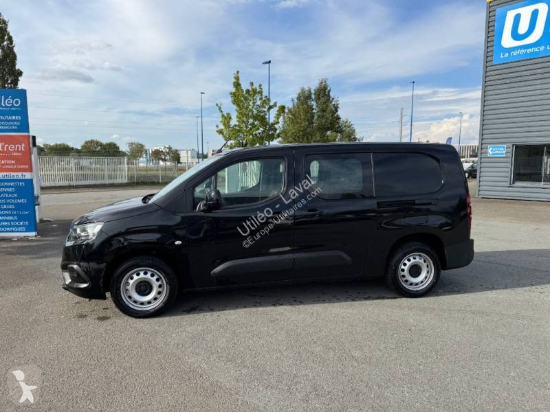 Véhicule utilitaire Toyota
