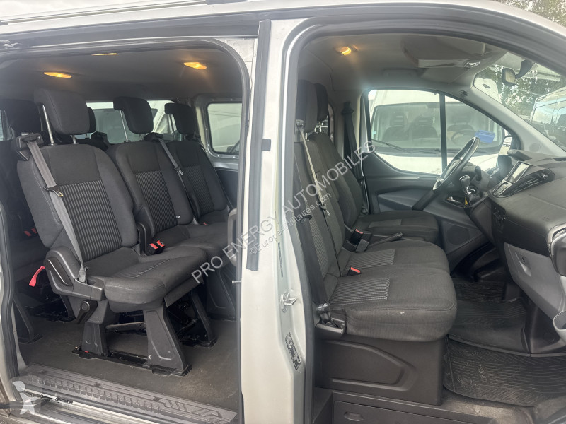 Véhicule utilitaire Ford TRANSIT CUSTOM KOMBI...