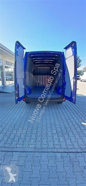 Véhicule utilitaire Renault III 2019