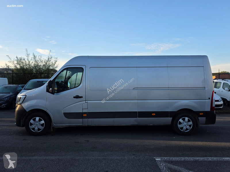 Véhicule utilitaire Renault master