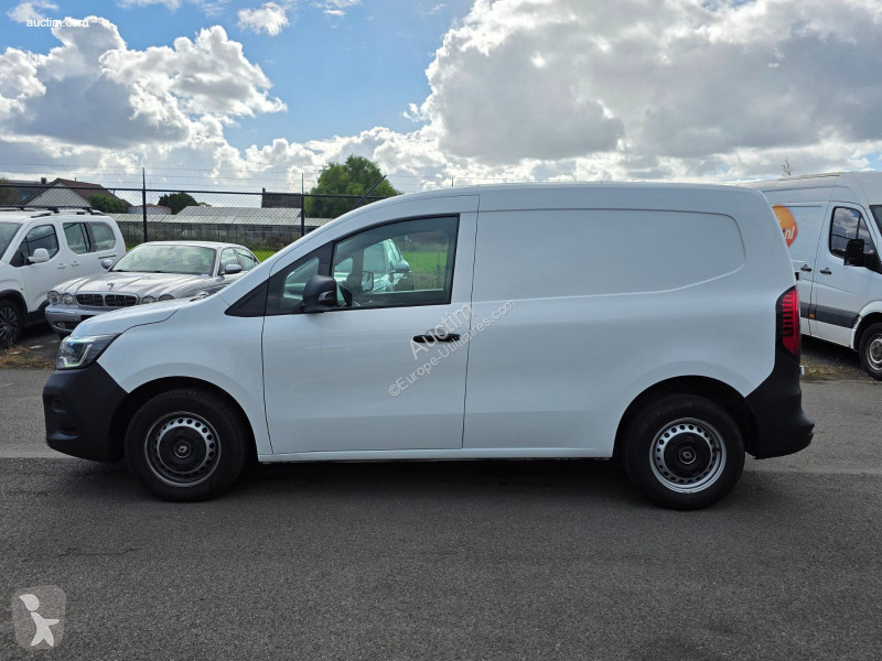 Véhicule utilitaire Renault kangoo