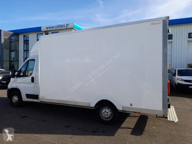 Véhicule utilitaire Fiat 3.5 L 2.3 MJET 130CV...