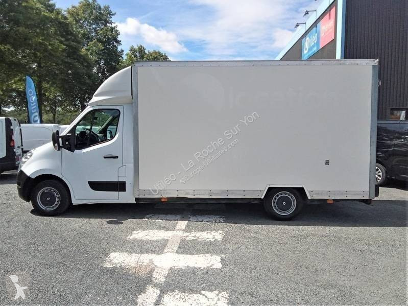 Véhicule utilitaire Renault 2.3 DCI 130