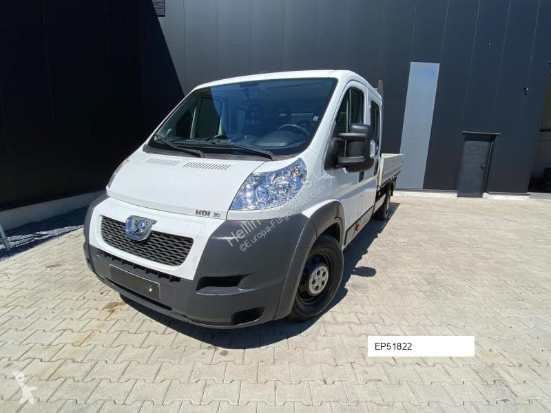 Véhicule utilitaire Peugeot