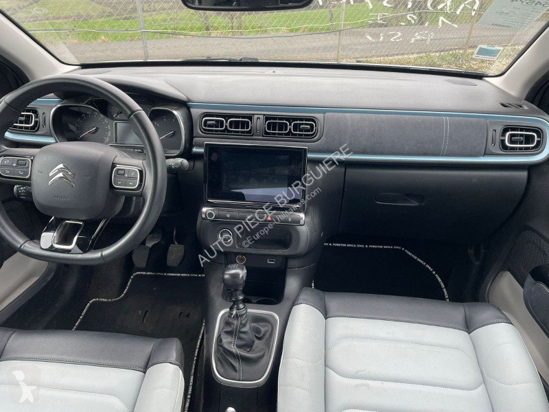 Véhicule utilitaire Citroën C3 1.2 Puretech 110...