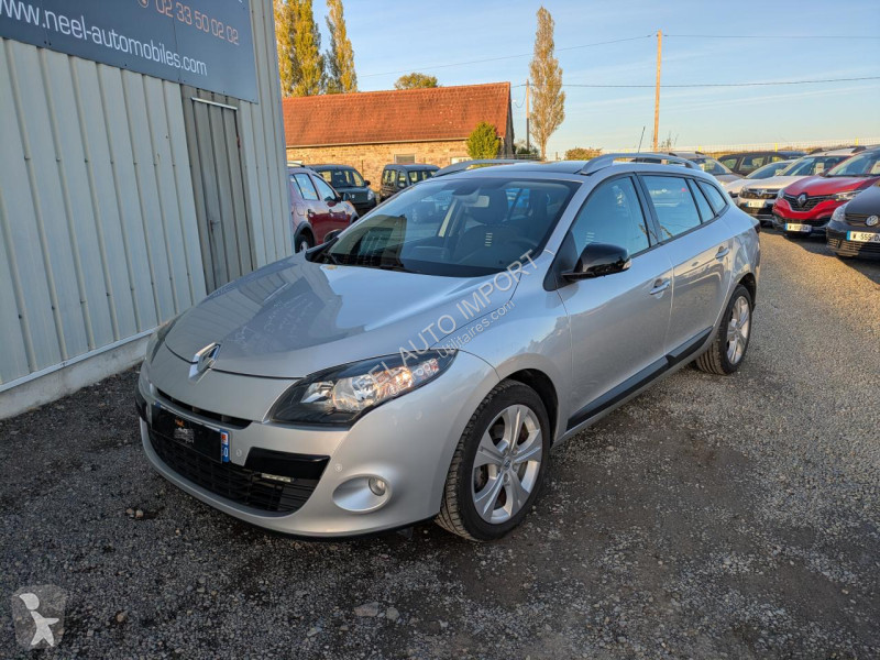 Užitkové vozidlo Renault MEGANE III ESTATE 1.5...