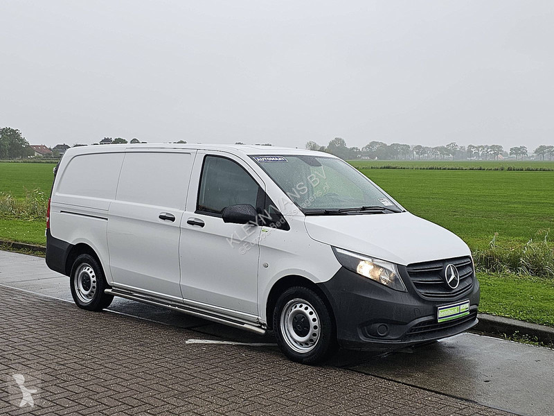 Véhicule utilitaire Mercedes 114 L2 Automaat...