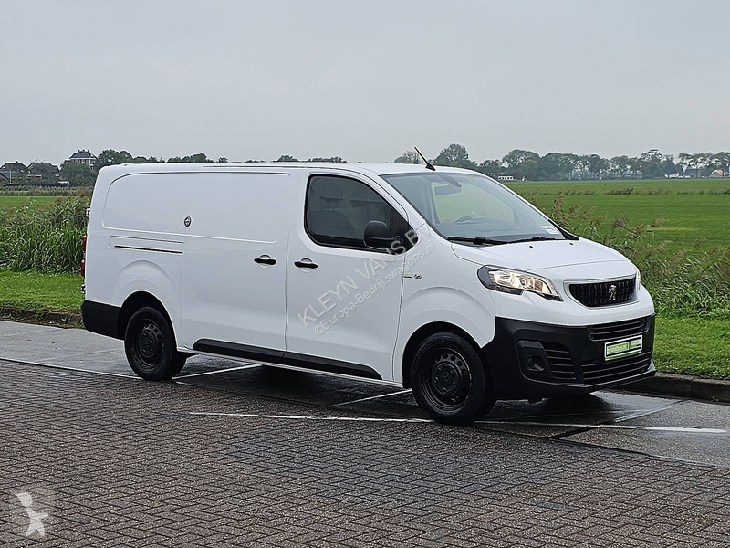 Véhicule utilitaire Peugeot