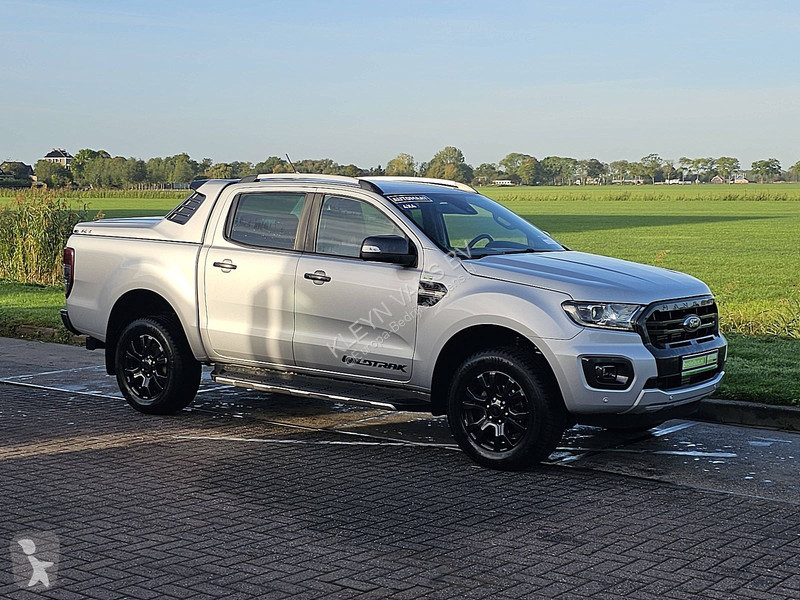 Véhicule utilitaire Ford 2.0 Wildtrack 4x4...