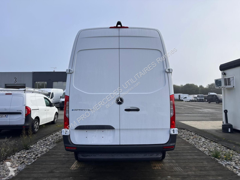 Mercedes Sprinter Fg 320 37 3T5 Pro van