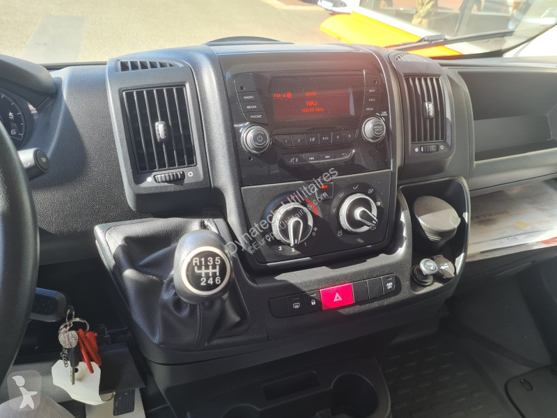 Véhicule utilitaire Peugeot BOXER CCB 435 L4...