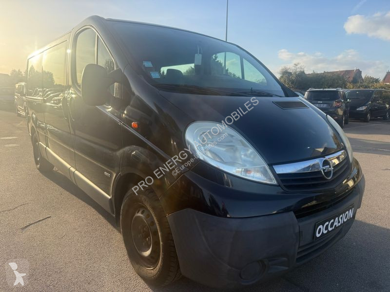 Véhicule utilitaire Opel VIVARO FG F2900 M2...