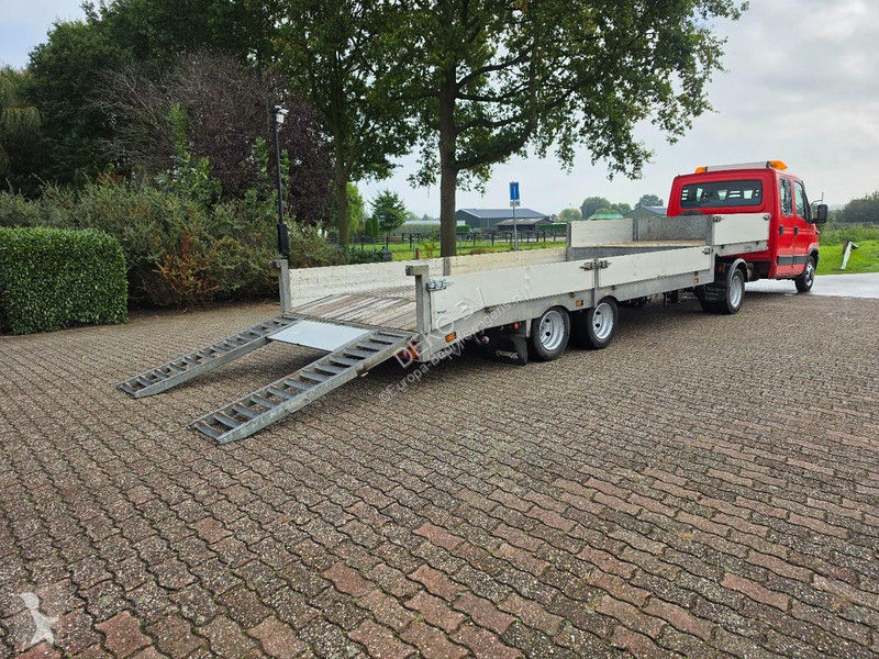 Véhicule utilitaire Iveco 145 hp with...