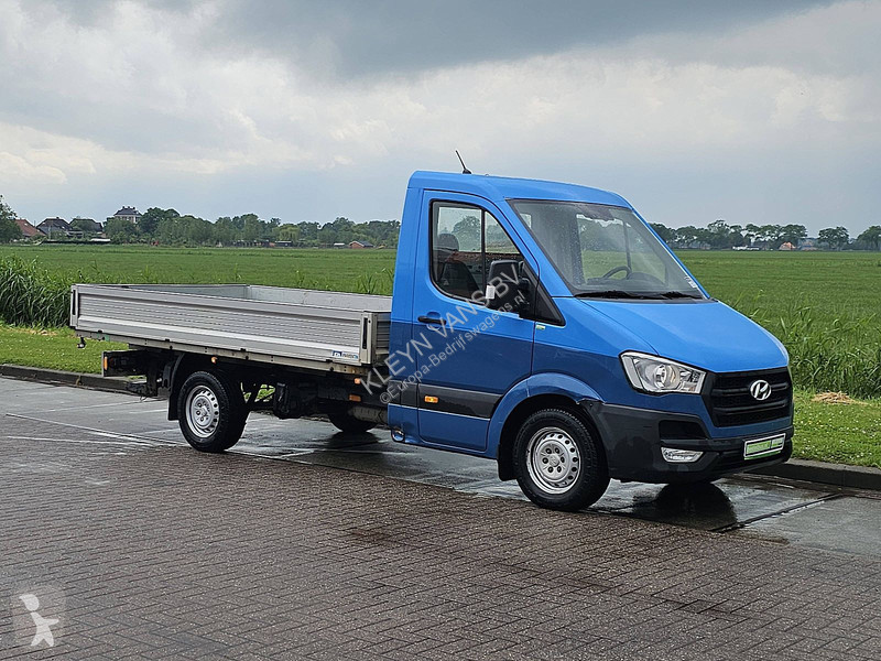 Véhicule utilitaire Hyundai 350 ac trekhaak...