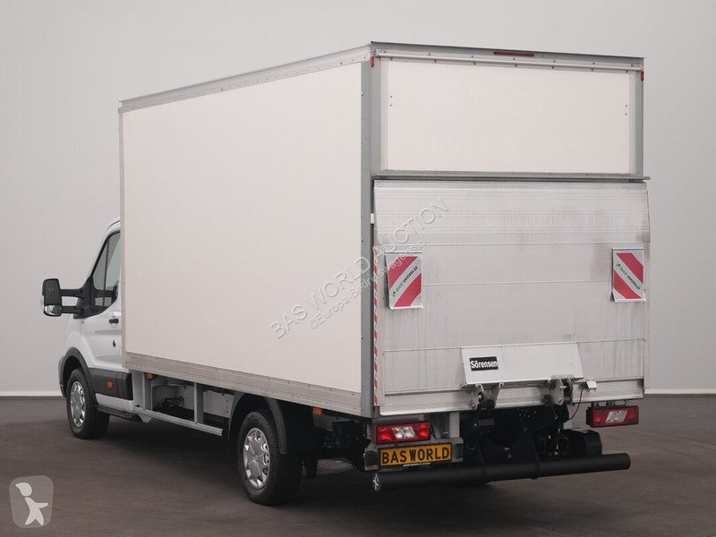 Véhicule utilitaire Ford 130pk