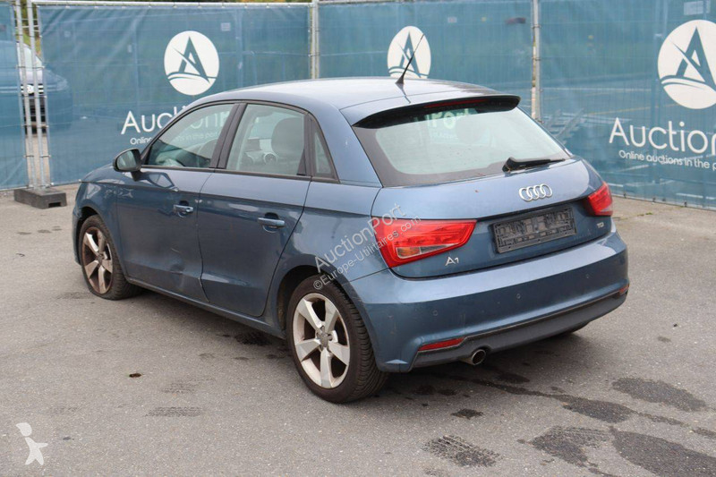 Véhicule utilitaire Audi