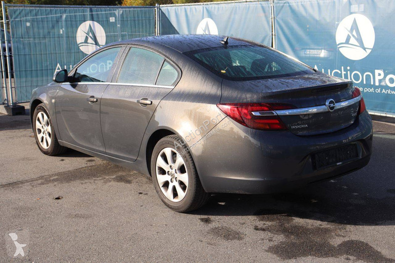 Véhicule utilitaire Opel