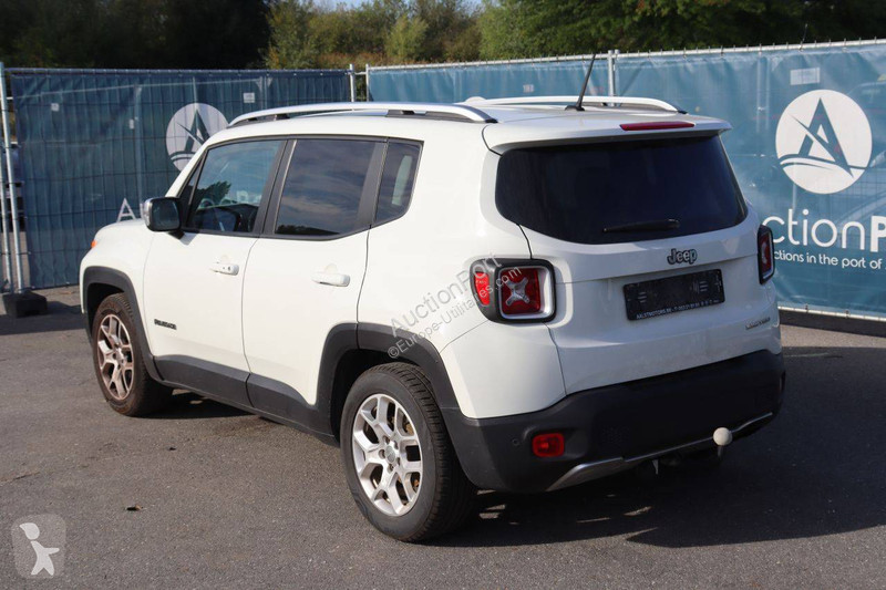 Véhicule utilitaire Jeep
