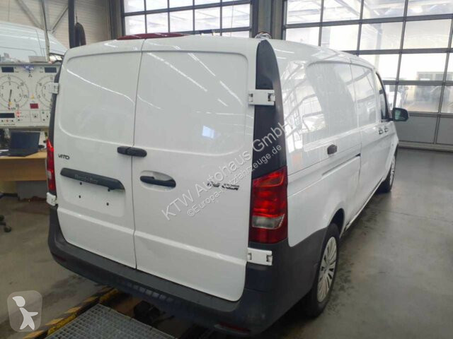 Mercedes Vito116CDI KA...