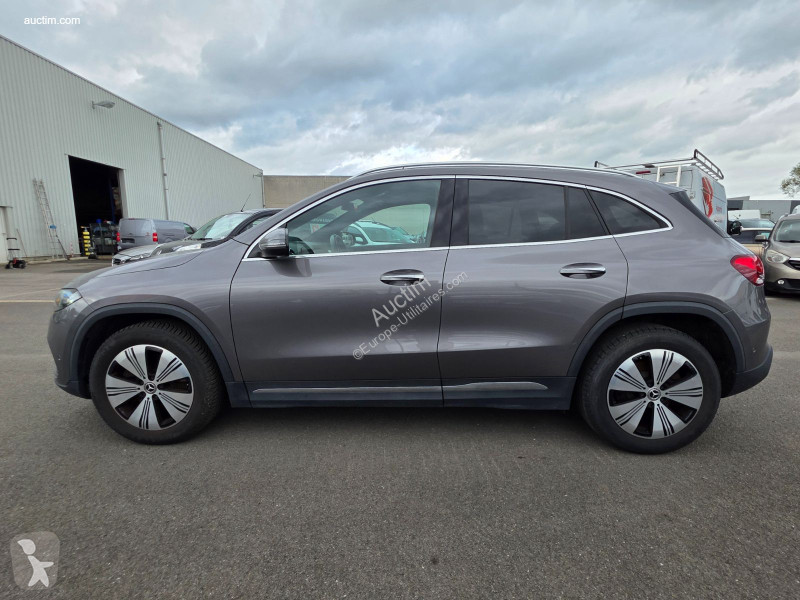Véhicule utilitaire Mercedes eqa 250