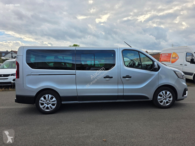Véhicule utilitaire Renault trafic