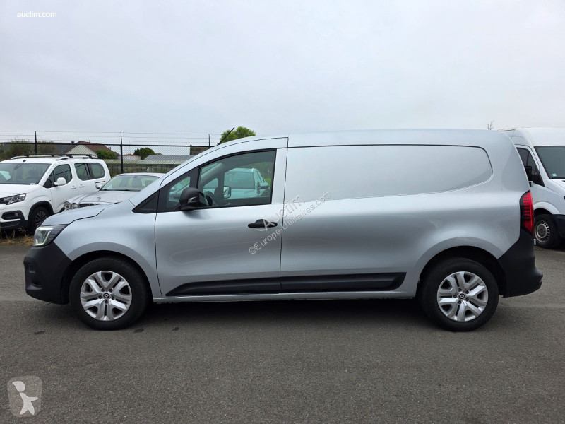 Véhicule utilitaire Renault kangoo
