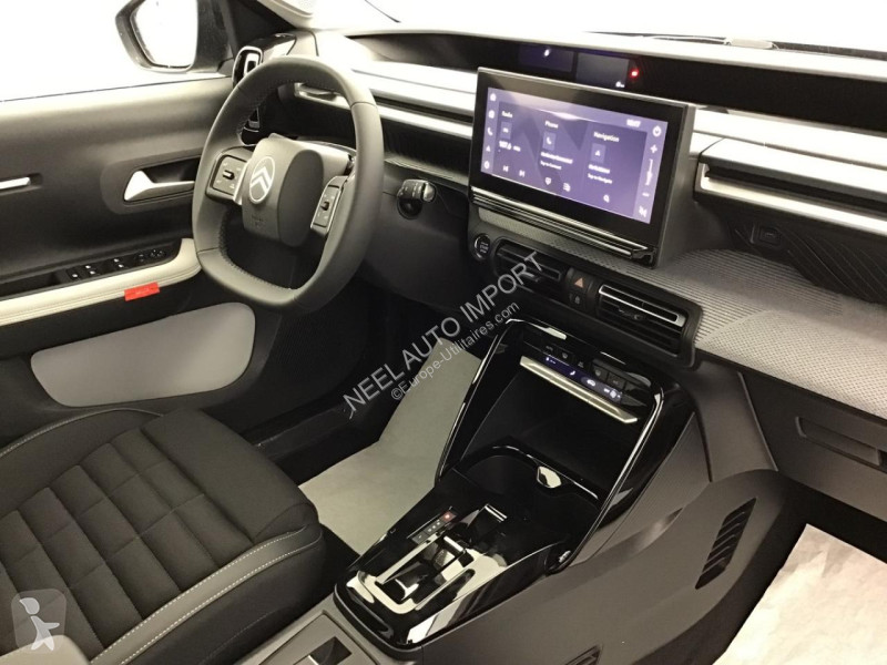 Véhicule utilitaire Citroën C3 AIRCROSS MAX...