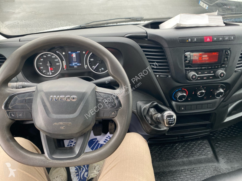 Véhicule utilitaire Iveco 35C16H3.0 Empattement...