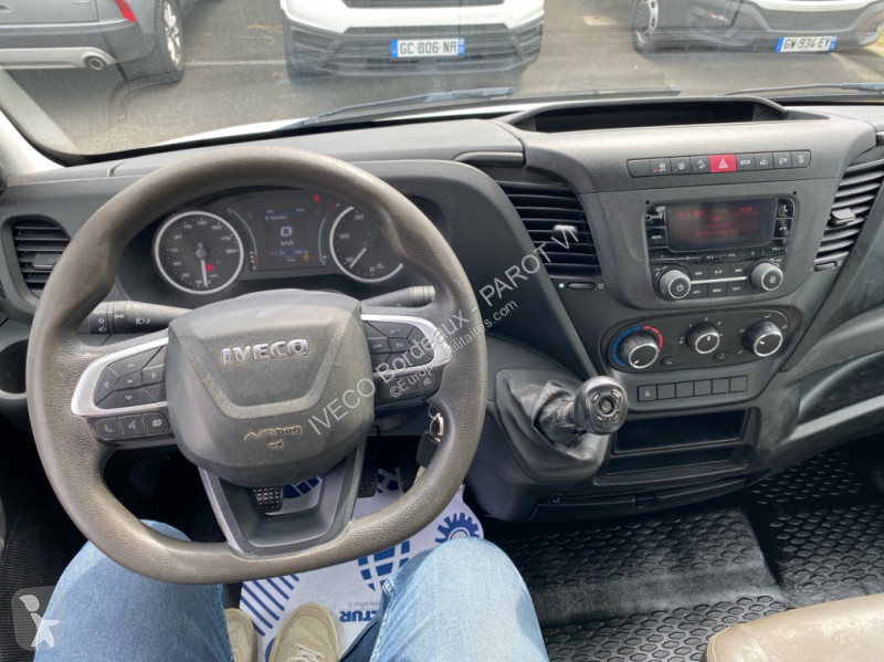 Véhicule utilitaire Iveco 35C16H3.0 Empattement...