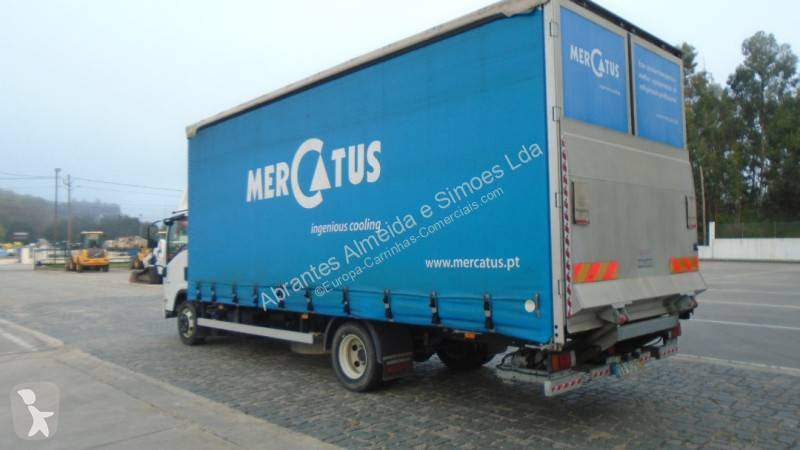 Kamion Isuzu 75.190