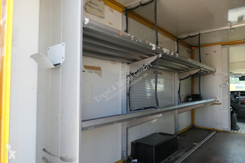 Véhicule utilitaire Iveco Daily 35 S11 C30C...
